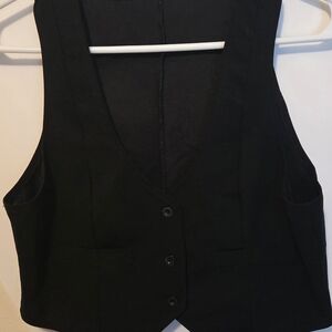 Cute Cropped Vest